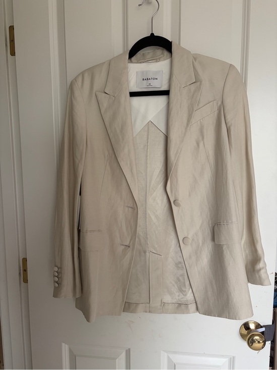 Babaton Jackets & Blazers - Babaton Light Cream Classic Tailored Blazer